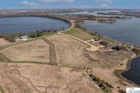 2XXX Lakeview Court Cleveland MN 56017