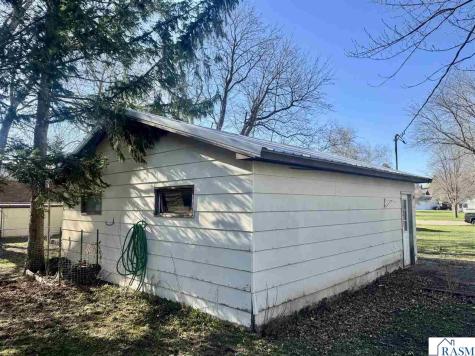 321 E South Street Amboy MN 56010