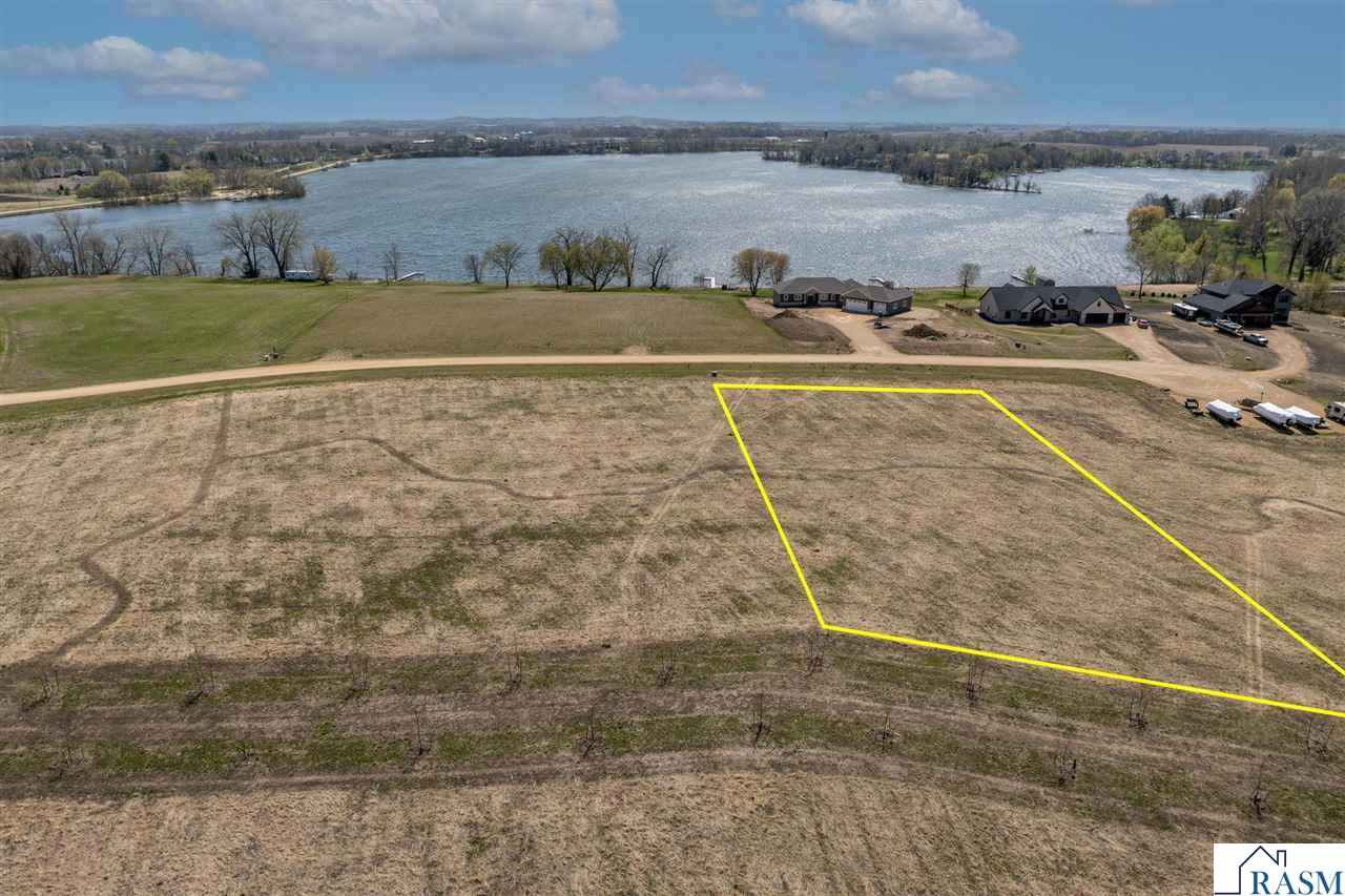3XXX Lakeview Court Cleveland MN 56017