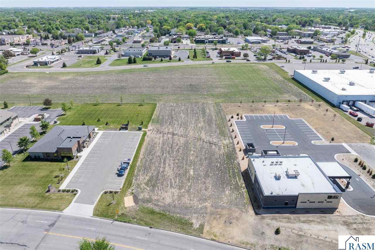 1521 Adams Street Mankato MN 56001