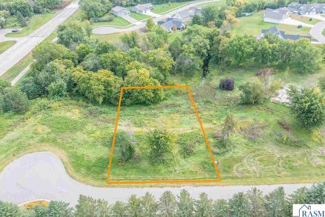 309 Double Eagle Trail Mankato MN 56001