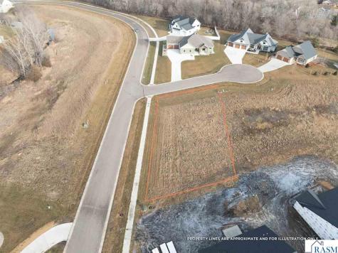 102 Butler Falls Court Mankato MN 56001