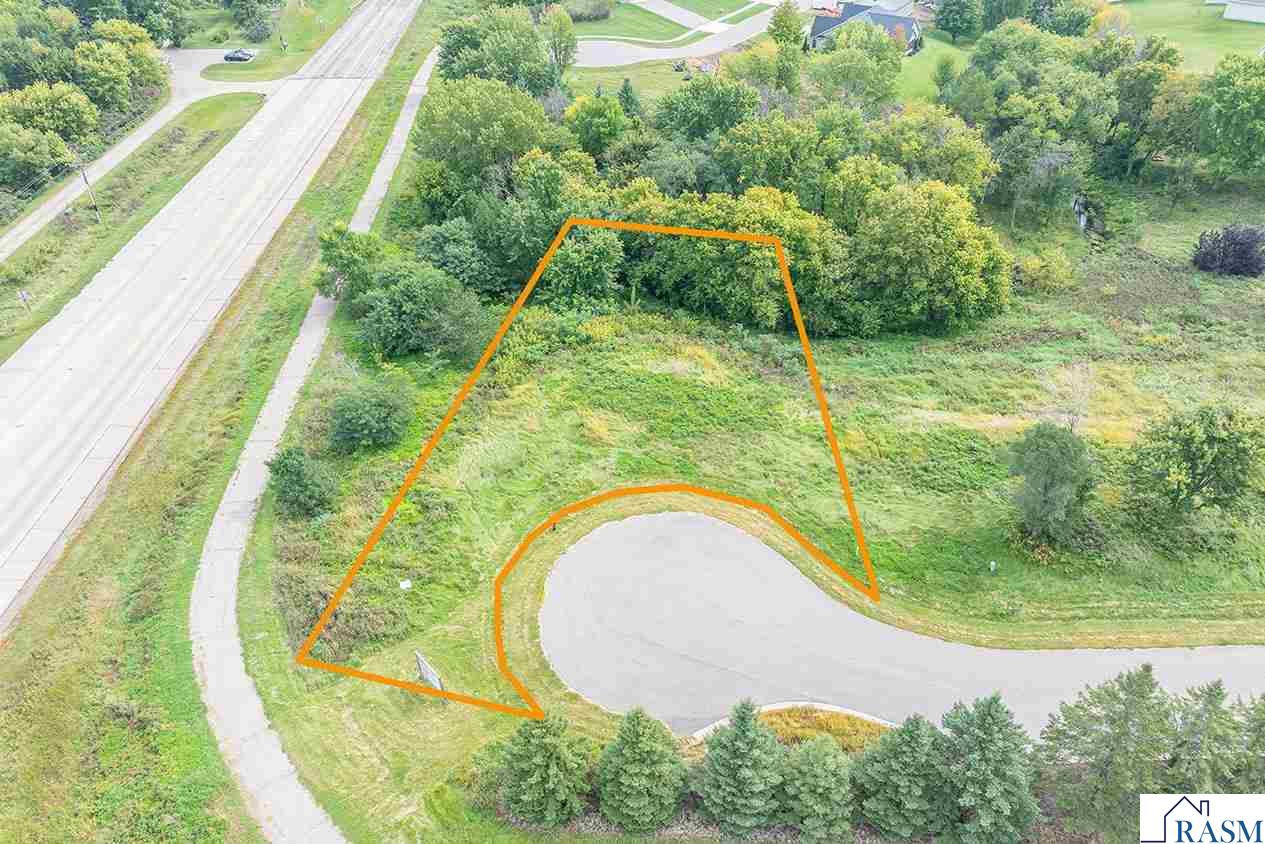 313 Double Eagle Trail Mankato MN 56001