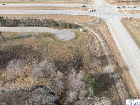 313 Double Eagle Trail Mankato MN 56001