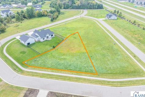140 Pine Creek Road Mankato MN 56001