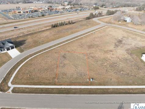 114 Pine Creek Road Mankato MN 56001