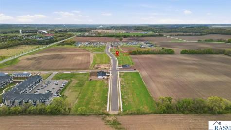 1256 Cullen Street St. Peter MN 56082-2538