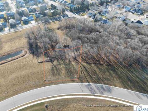 19 South Pointe Court North Mankato MN 56003