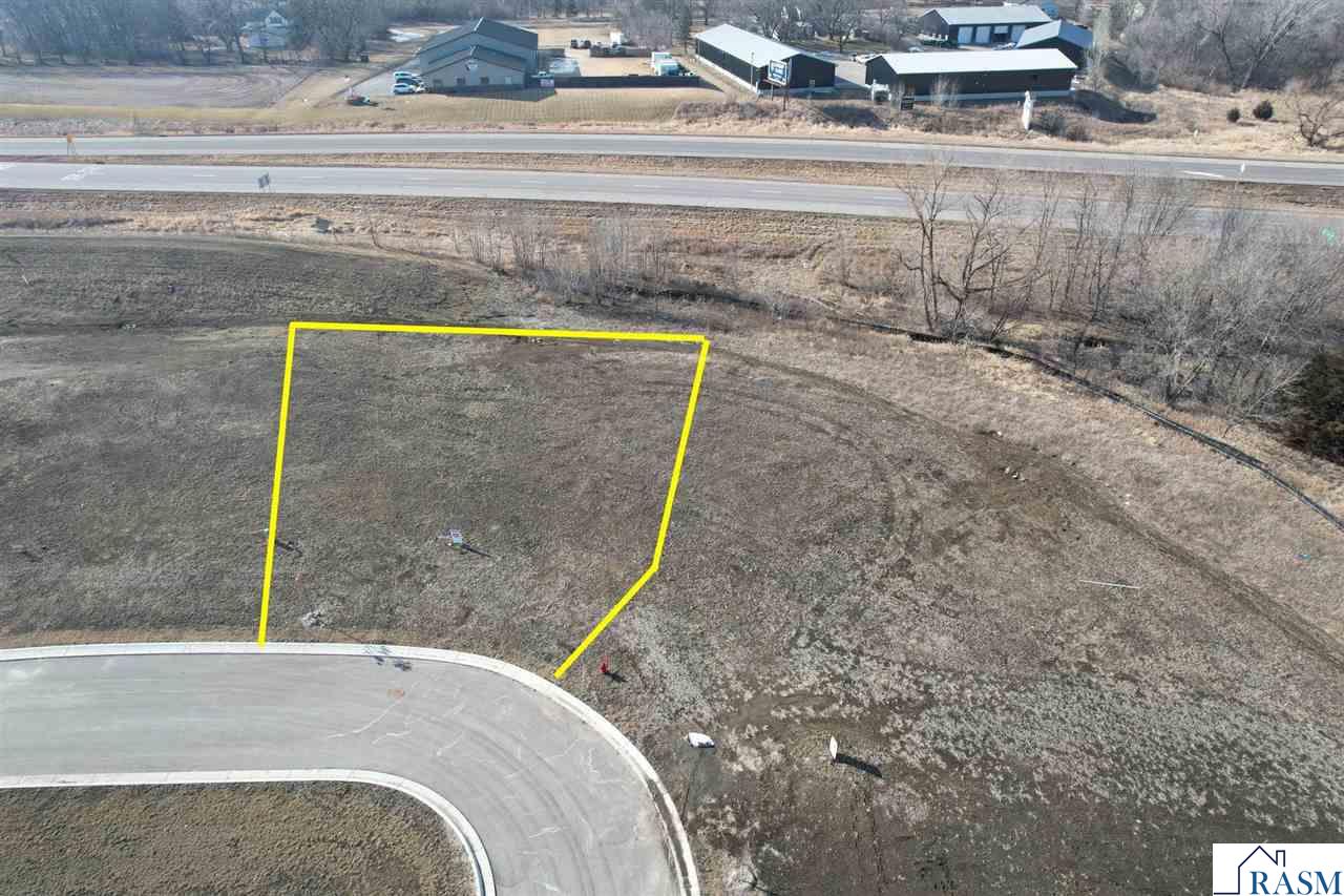 1022 Bitterend Circle Mankato MN 56001