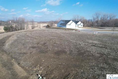 1022 Bitterend Circle Mankato MN 56001