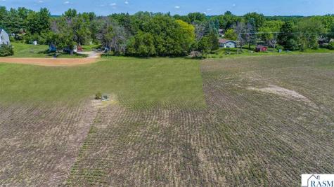 124 Kaukis Drive Le Sueur MN 56058