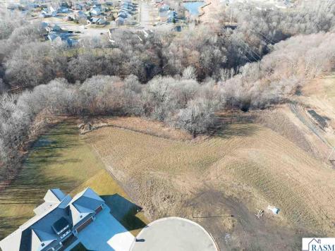 39 North Pointe Court North Mankato MN 56003