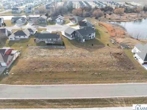 304 Pinehurst Drive Mankato MN 56001
