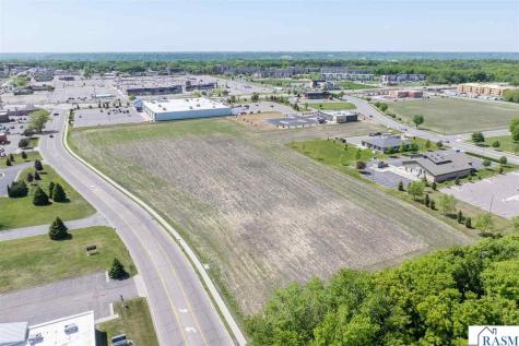 Lot 1, Block 2 Elwin Addition No. 2 Mankato MN 56001