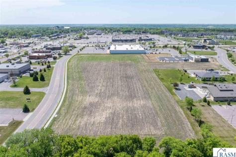 Lot 1, Block 2 Elwin Addition No. 2 Mankato MN 56001