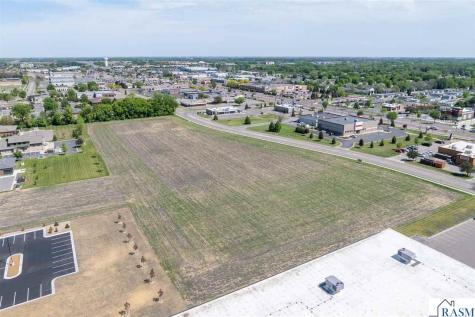 Lot 1, Block 2 Elwin Addition No. 2 Mankato MN 56001