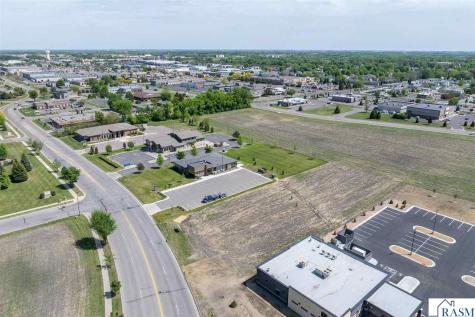 Lot 1, Block 2 Elwin Addition No. 2 Mankato MN 56001