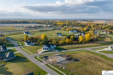200 Double Eagle Drive Mankato MN 56001