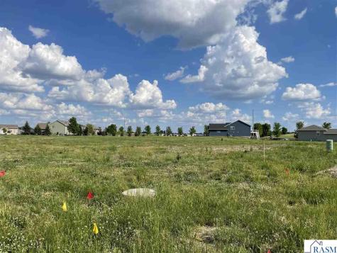 2212 Anchorage Drive North Mankato MN 56003