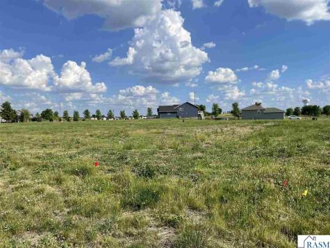 2212 Anchorage Drive North Mankato MN 56003