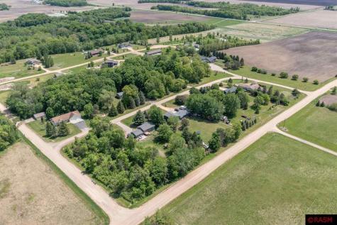 Xxx Woodview Lane Le Center MN 56057