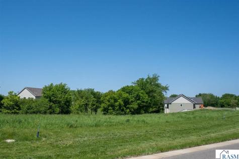 124 Butler Falls Road Mankato MN 56001