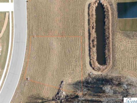 15 South Pointe Court North Mankato MN 56003