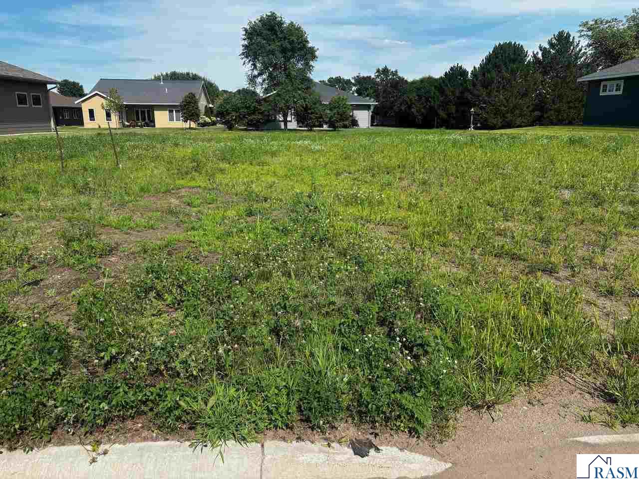 1631 Windsor Lane St. Peter MN 56082