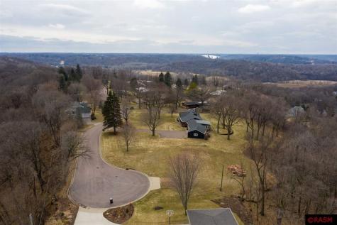 26 Sumner Hills Road Mankato MN 56001