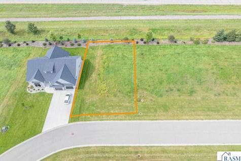 208 Double Eagle Drive Mankato MN 56001
