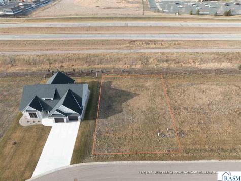 208 Double Eagle Drive Mankato MN 56001