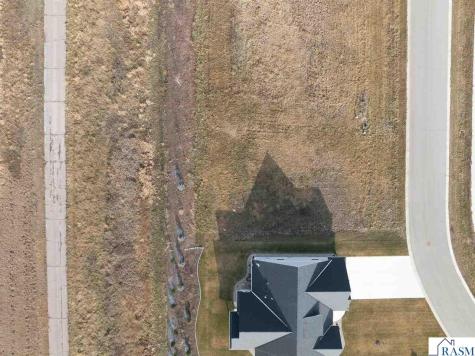208 Double Eagle Drive Mankato MN 56001
