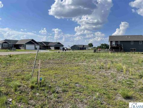 2262 Fairbanks Drive North Mankato MN 56003