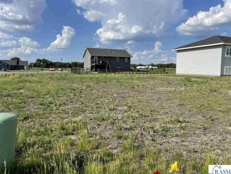 2262 Fairbanks Drive North Mankato MN 56003