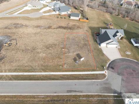 301 Pinehurst Drive Mankato MN 56001