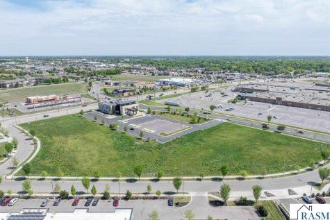 Lot 2, Block 1 Kearney Addition No. 3 Mankato MN 56001