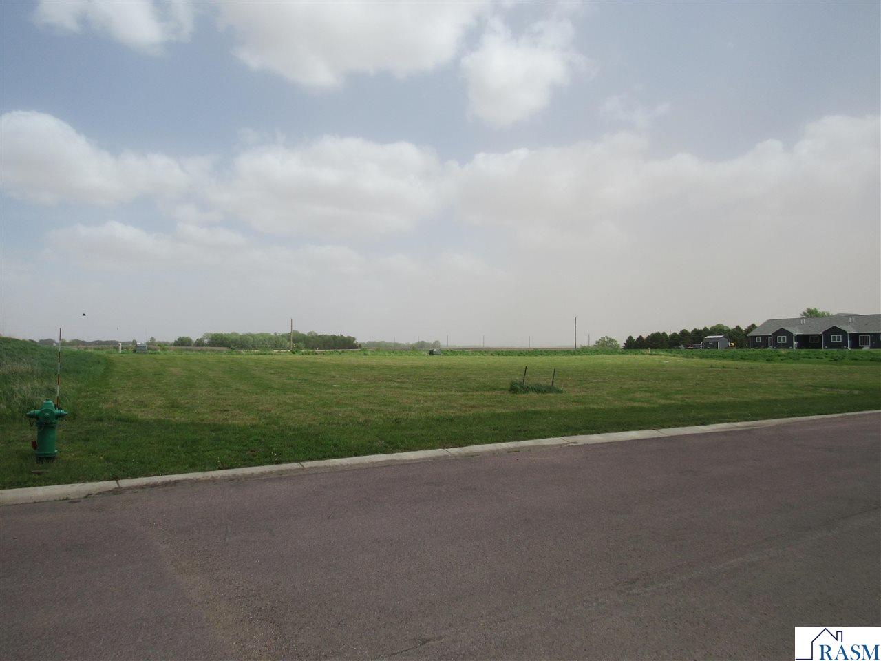 121 Bluestem Drive Blue Earth MN 56013