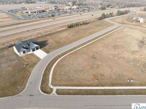 110 Pine Creek Road Mankato MN 56001
