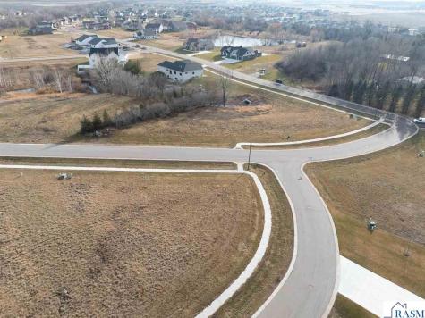 110 Pine Creek Road Mankato MN 56001