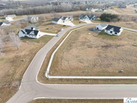 227 Double Eagle Drive Mankato MN 56001