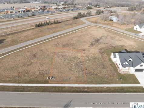 118 Pine Creek Road Mankato MN 56001