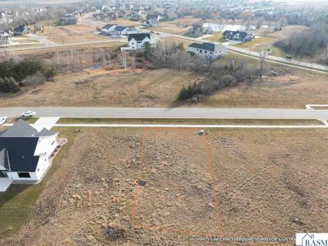 118 Pine Creek Road Mankato MN 56001