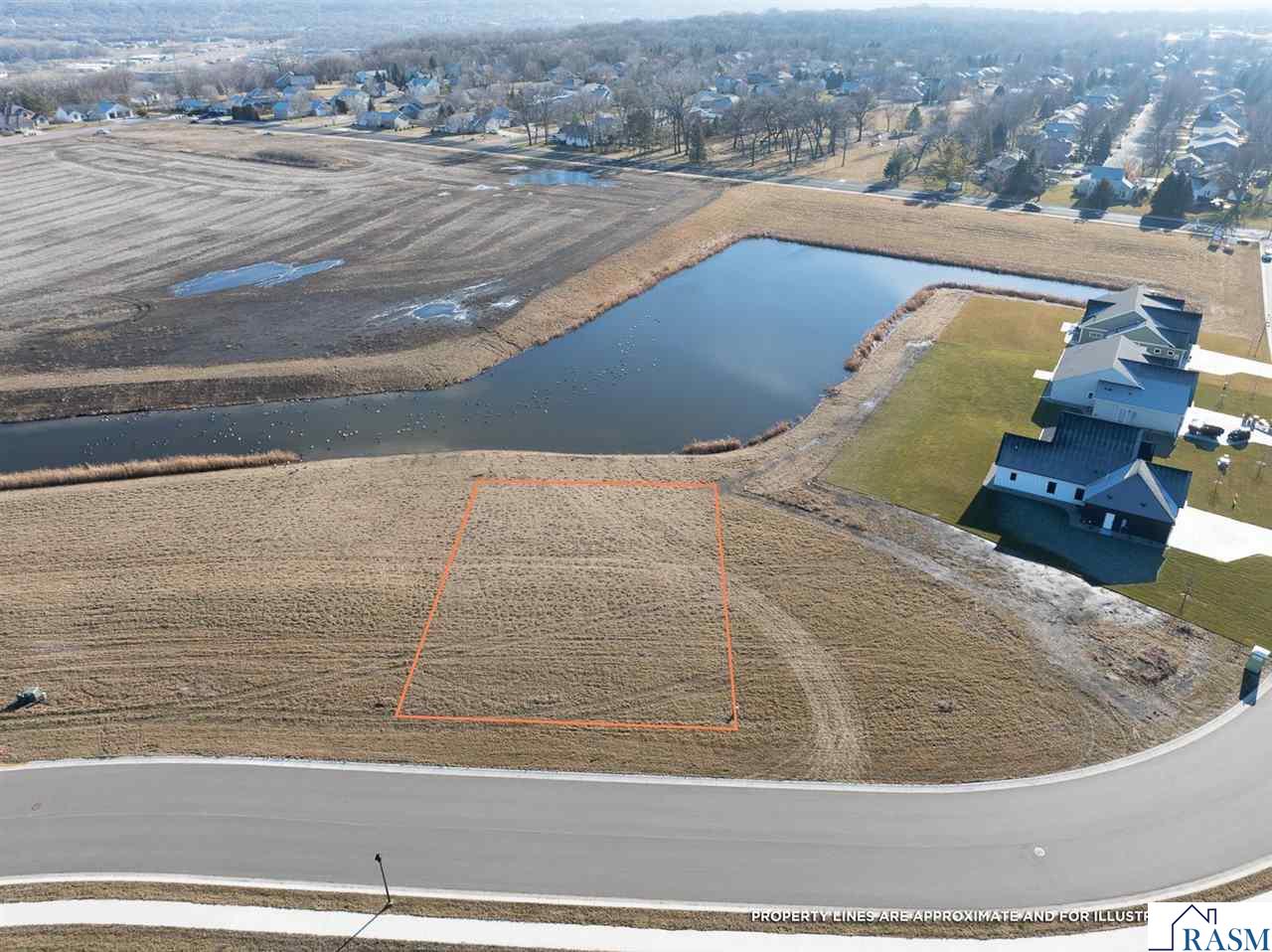 2120 Deerwood Drive North Mankato MN 56003