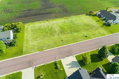 20 Marples Avenue Minnesota Lake MN 56068