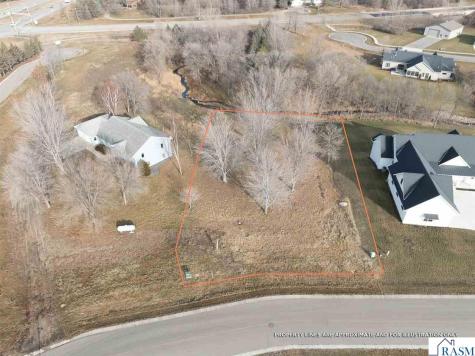 145 Pine Creek Road Mankato MN 56001