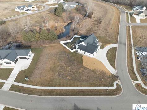 403 Pinehurst Drive Mankato MN 56001