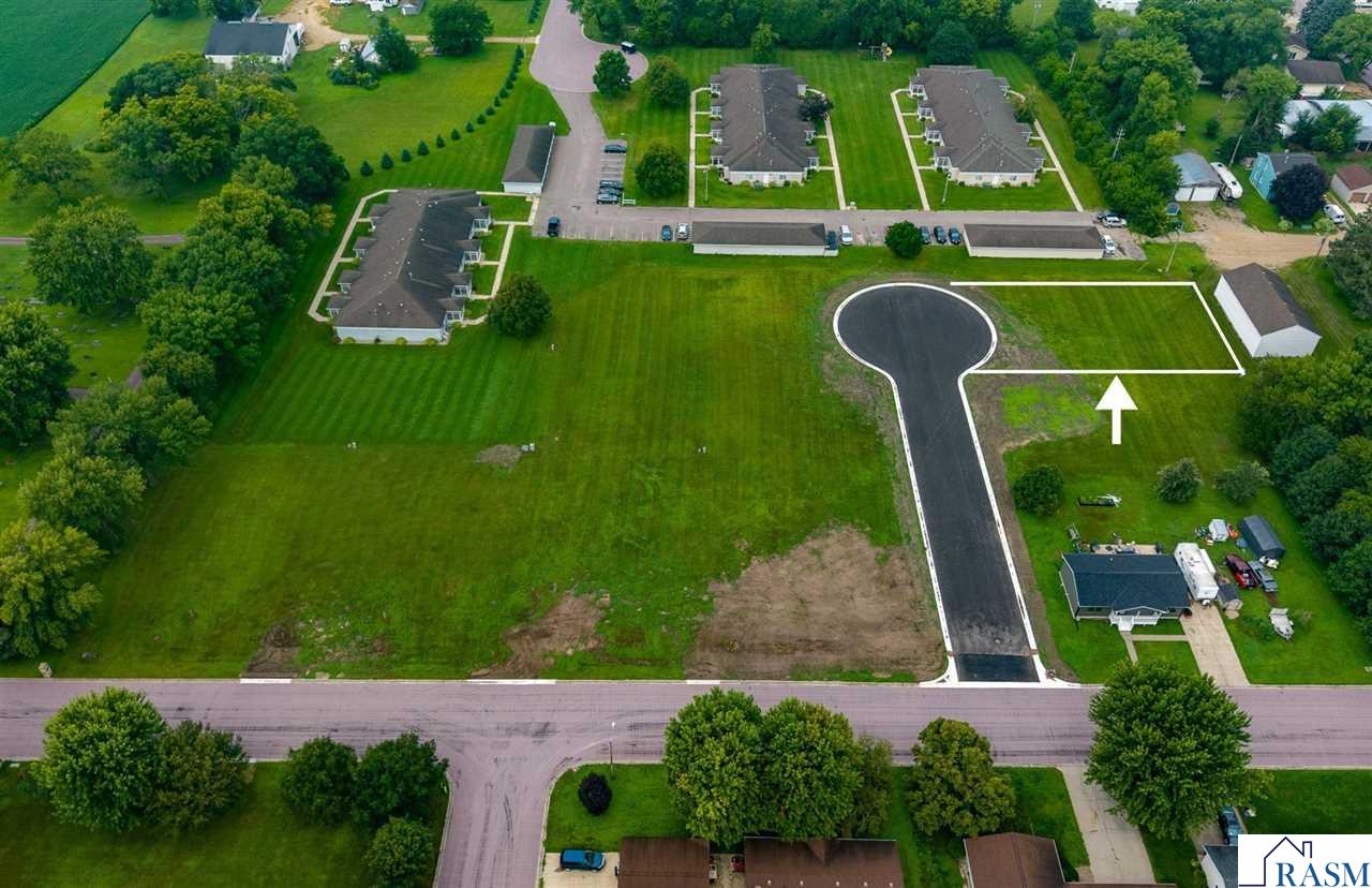 501 2nd Street SE Madelia MN 56062