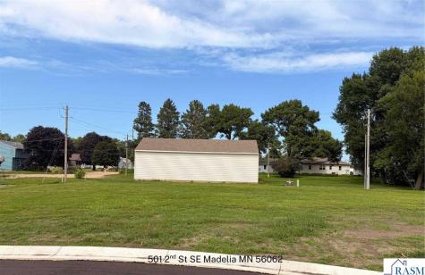 501 2nd Street SE Madelia MN 56062