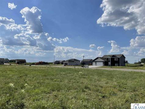 10 Kodiak Court North Mankato MN 56003