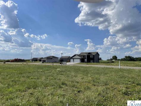 10 Kodiak Court North Mankato MN 56003